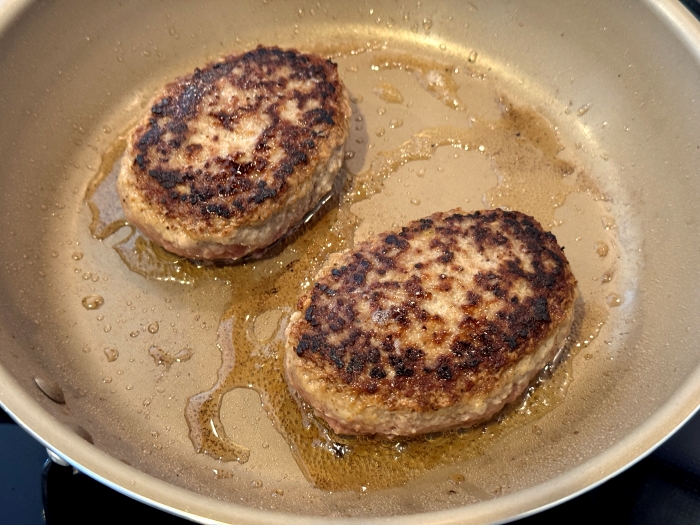 あか牛ハンバーグ